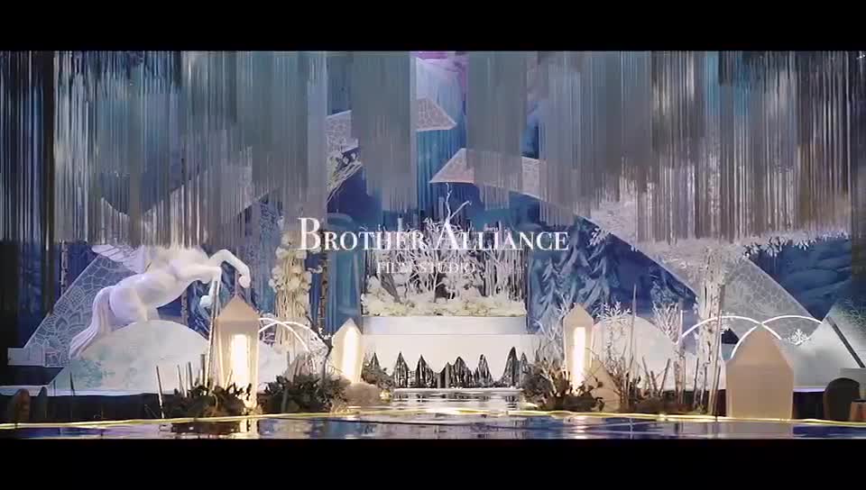 【TIME婚典定制机构】--Crystal