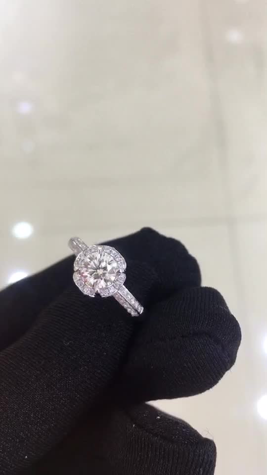 鸳鸯金楼-爱的祝福60分钻戒定制求婚结婚订婚戒