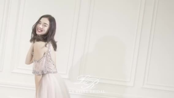 【La Reine婚纱礼服】2018奢华大拖尾