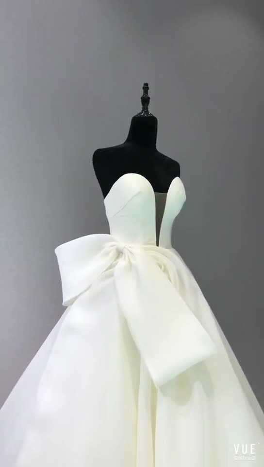 资深婚礼跟妆晚宴送亲友妆