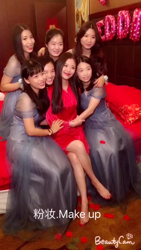 首席化妆造型师 新娘跟妆半天+送新郎妆