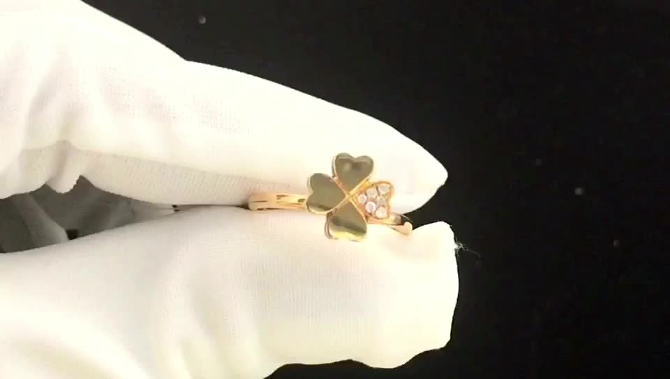 18K红四叶草可转动钻石戒指女戒