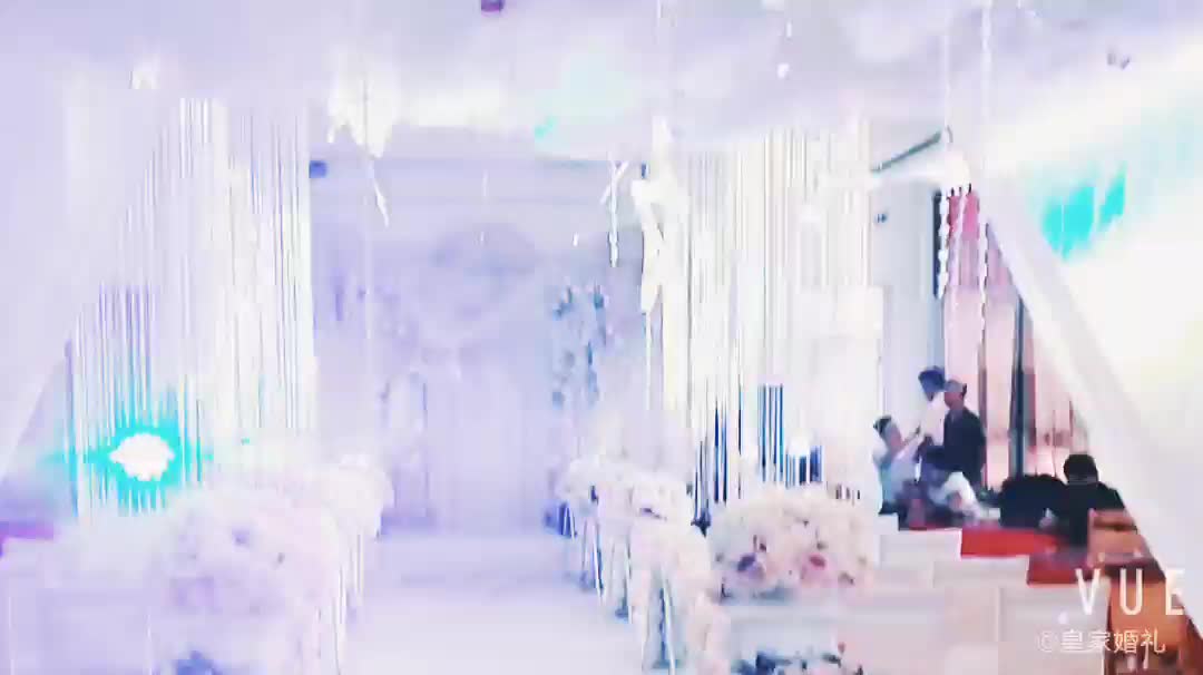 2018年酒店香檳色婚禮布置套系