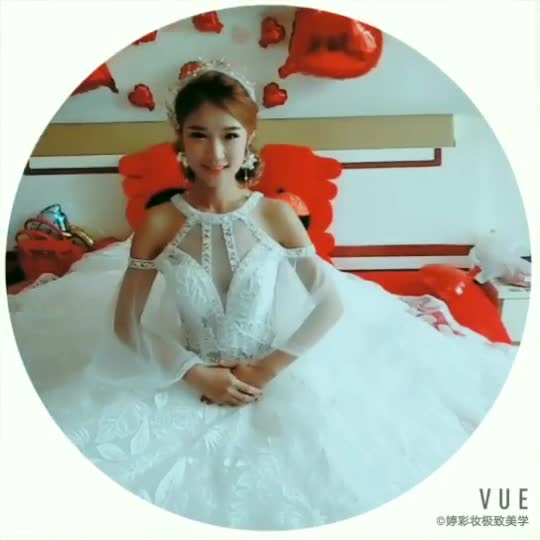 梦幻宫廷系列定制婚纱+ 赠送伴娘服