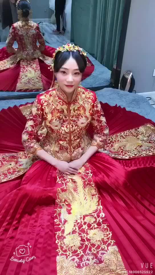 星梦缘婚纱，满足新娘明星梦