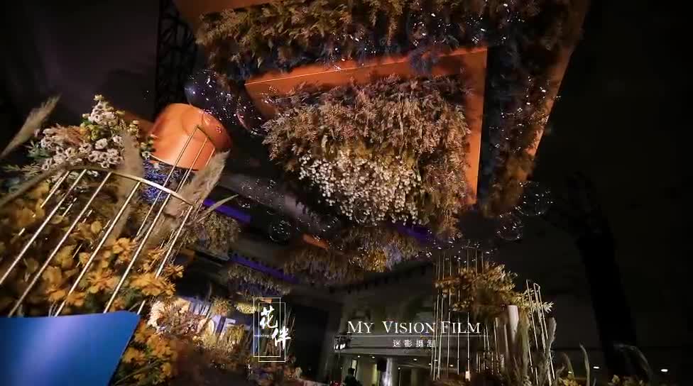 【花伴婚礼】爱马仕橙撞色婚礼