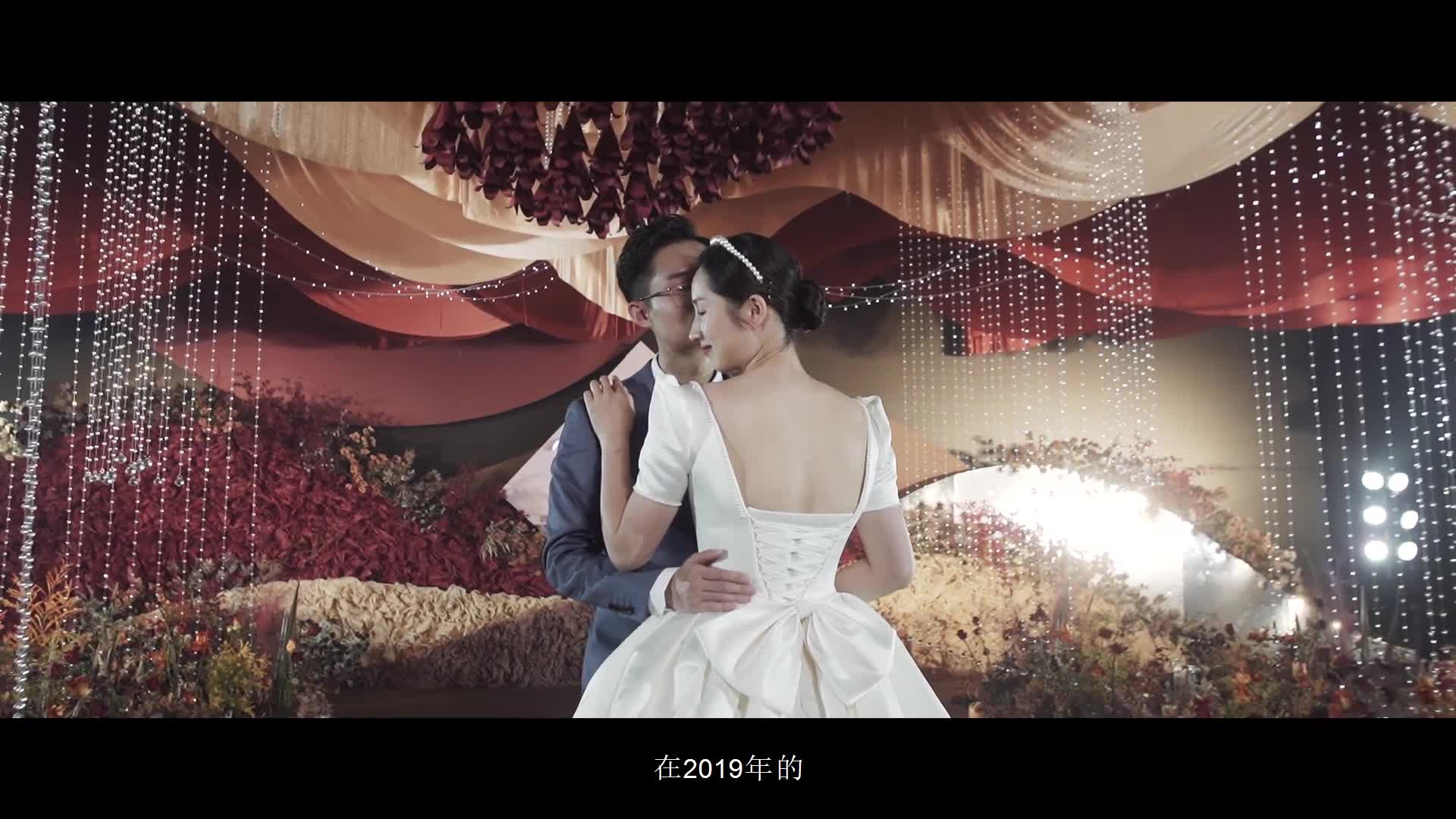 主持人王硕婚礼互动开场很亲切