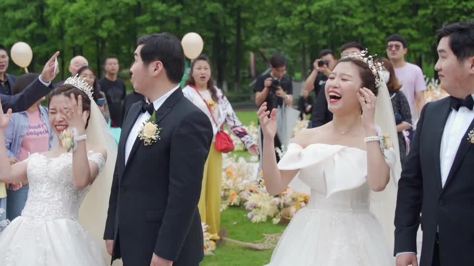 万中无一的双胞胎婚礼